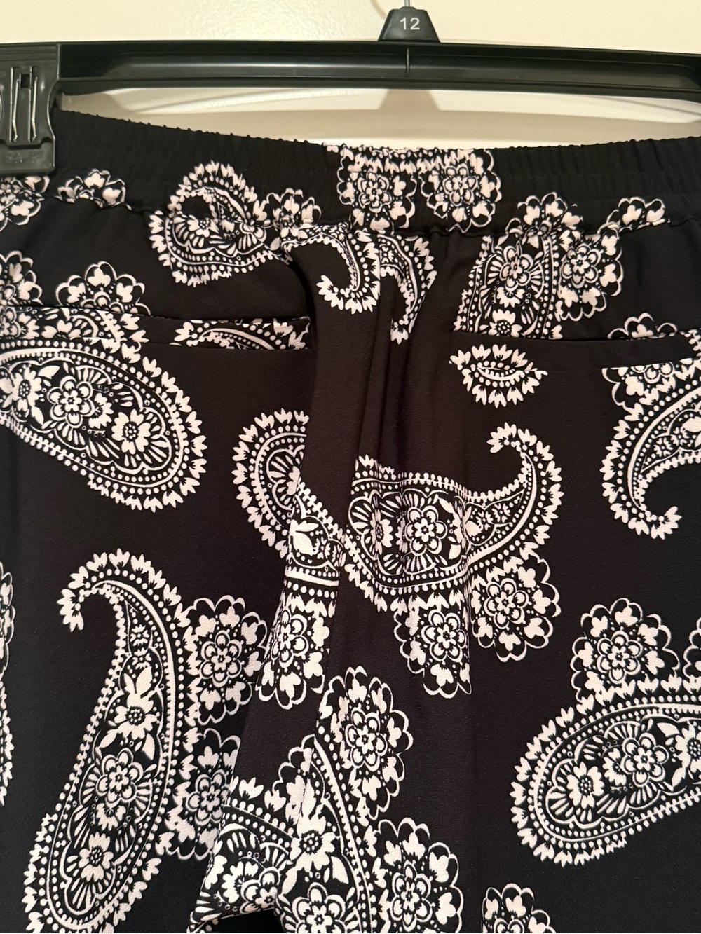 New York & Company Paisley Wide-Leg Palazzo Pants - Size Small - Picture 5 of 14